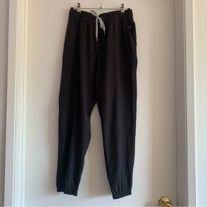 Vuori Black Lightweight Jogger Pant